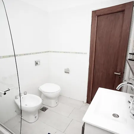 9 ¾ Apartamentos Vip La Falda Exterior photo