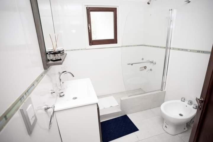 9 ¾ Vip Apartment
